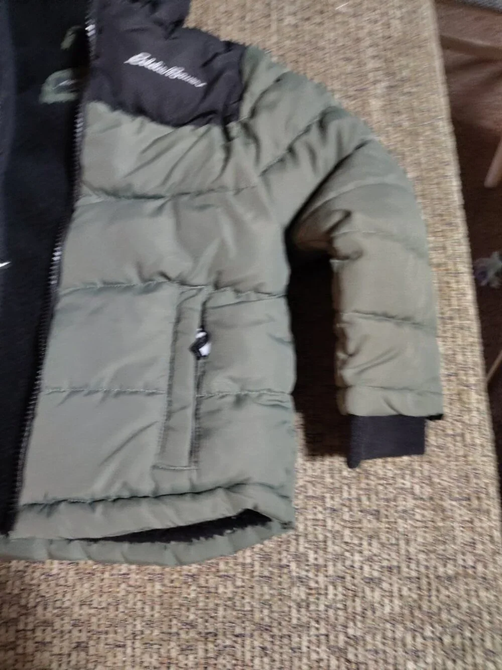 EDDIE BAUER AWESOME BOYS JACKET, SIZE 6, EXCELLENT CLEAN CONDITION, BARELY WORN